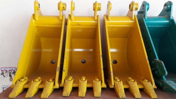 ปุ้งกี้รถขุดเล็ก ทุกรุ่นทุกยี่ห้อ(New Bucket) นำเข้าพรีเมี่ยม