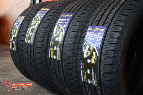 GOODYEAR EFFICIENTGRIP SUV 265/50R20 เส้นละ 8,500 บาท GOODYEAR EFFICIENTGRIP SUV 265/50R20 เส้นละ 8,500 บาท