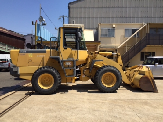 Komatsu WA200-3 Komatsu WA200-3