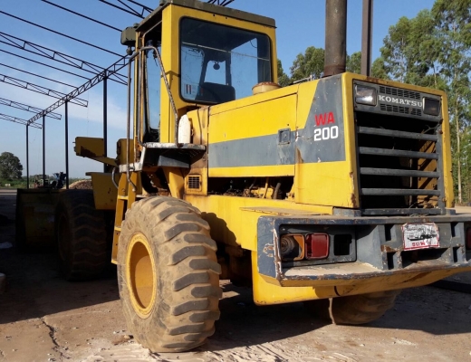 รถตัก KOMATSU WA200-1 ต่อแขนแบบตัดเชื่อม เอกสารใบซื้อขาย ฟิตเครื่องใหม่ เก็บรั่วซึมอีกนิดหน่อย