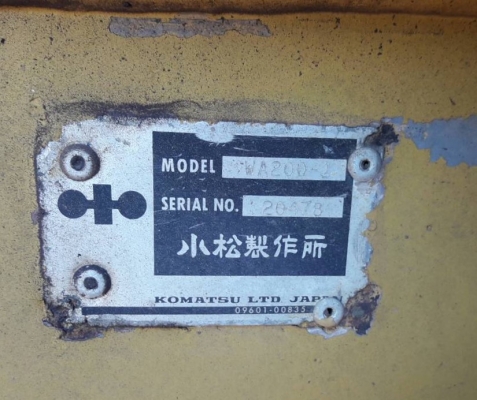 รถตัก KOMATSU WA200-1 ต่อแขนแบบตัดเชื่อม เอกสารใบซื้อขาย ฟิตเครื่องใหม่ เก็บรั่วซึมอีกนิดหน่อย