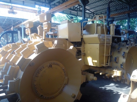 หาซื้อ CAT 815 หรือรุ่นอื่น ขอราคาไม่แรง พร้อมทะเบียน