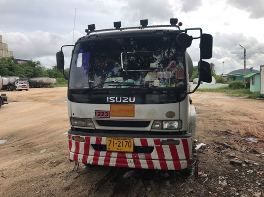 ขายสิบล้อหัวลาก ISUZU GXZ DEGA 320 แรง ปี 50 ขายสิบล้อหัวลาก ISUZU GXZ DEGA 320 แรง ปี 50