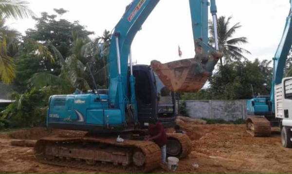 Kobelco SK140LC super XM รถสวย พร้อมใช้งาน 6000ชั่วโมง ราคาต่อรองได้ สนใจติดต่อสอบถาม 0872976734