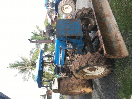 ขายรถไถฟอร์ด 6600 สองเพลาคานหน้าคาราโร่