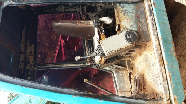 ขาย 345,000 KOBELCO sk 60-2 เครื่องดี ปั้มแรง เอวแน่น ช่วงล่างดี เอกสารอินวอยทร์  รถอยู่ นางรอง บุรีรัมย์ 090-772-3710 090-772-3708