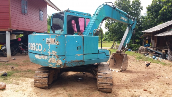 ขาย 345,000 KOBELCO sk 60-2 เครื่องดี ปั้มแรง เอวแน่น ช่วงล่างดี เอกสารอินวอยทร์  รถอยู่ นางรอง บุรีรัมย์ 090-772-3710 090-772-3708