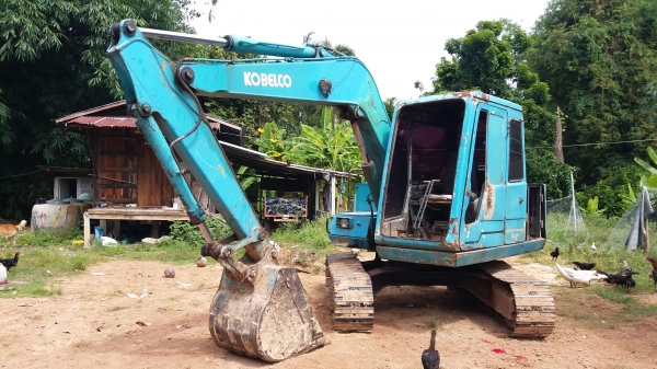 ขาย 345,000 KOBELCO sk 60-2 เครื่องดี ปั้มแรง เอวแน่น ช่วงล่างดี เอกสารอินวอยทร์  รถอยู่ นางรอง บุรีรัมย์ 090-772-3710 090-772-3708