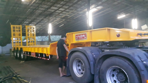 ขายหางพื้นเรียบ 3 เพลา หางโรเบท 3 เพลา หางก้างปลา 3 เพลา ฟรี!! ดาวน์ ขายหางพื้นเรียบ 3 เพลา หางโรเบท 3 เพลา หางก้างปลา 3 เพลา ฟรี!! ดาวน์