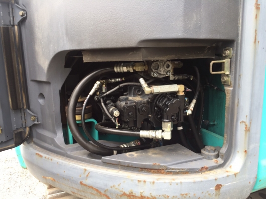 ขายKOBELCO SK135SR-2 YY05 ปี 2008 ปลายพิเศษ เก่าญี่ปุ่นแท้ สภาพสวย เดิมๆๆ แทรค 60 ลองระบบกันได้ทุกวัน โทร 089-3818694 ดวงนภา ขายKOBELCO SK135SR-2 YY05 ปี 2008 ปลายพิเศษ เก่าญี่ปุ่นแท้ สภาพสวย เดิมๆๆ แทรค 60 ลองระบบกันได้ทุกวัน โทร 089-3818694 ดวงนภา