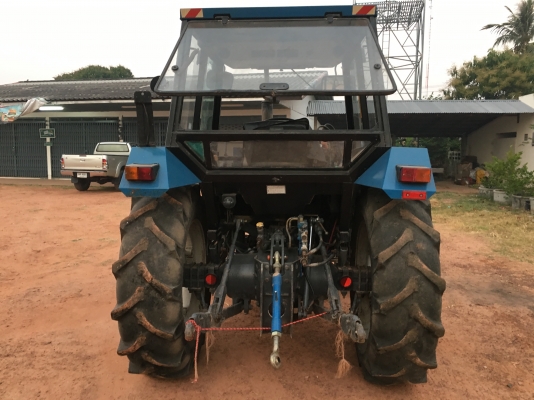 ขาย ฟอร์ด 4630 2เพลา ติดตักคานหน้าคาราโล่ 22xxชั่วโมง