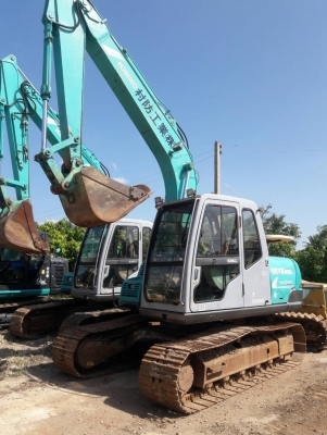 ขายKOBELCO SK120-3  มาร์คไฟว์  ซุปเปอร์  เก่าญี่ปุ่นแท้  สภาพสวย  เครื่องปั๊มดี  6,XXX  ชั่วโมง  ลองระบบกันได้ทุกวัน  โทร  089-3818694  ดวงนภา