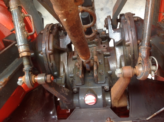 ขายรถไถคูโบต้าL4708สภาพสวยพร้อมใช้งานพร้อมอุปกรณ์ใบดัน+ผานพรวนราคา390,000. ราคาต่อรองได้เล่มทะเบียนครบ #จัดส่งฟรี สภาพเดิมทั้งคันสีเดิมจากโรงงาน สนใจโทร084-5575695,086-0631832 #ดูรถได้ที่บ้านเกาะลำไยอำเภอคลองขลุงจังหวัดกำแพงเพชร