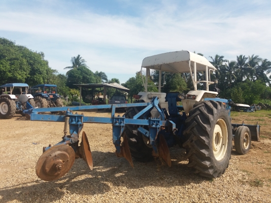 ขายรถไถฟอรด6600ที5แท้เต็มคัน