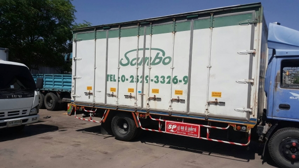 ขาย ตู้10บาน ไม่มีเสากลาง ยาว5เมตร สูง220 กว้าง 2.2 เมตร เดิมใส่รถ 6 ล้อ isuzu 130 NPR ขาย ตู้10บาน ไม่มีเสากลาง ยาว5เมตร สูง220 กว้าง 2.2 เมตร เดิมใส่รถ 6 ล้อ isuzu 130 NPR