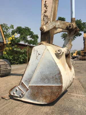ขายแม็คโคร KOMATSU PC120-2 FROM JAPAN ( อาร์มพิเศษ) พร้อมใช้งาน นำเข้าจากต่างประเทศ ติดต่อ 063-9316985 ID LINE : 0639316985 ครับ