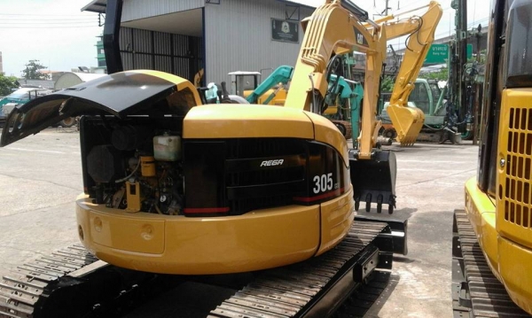 รถขุด CATERPILLAR 305 CR