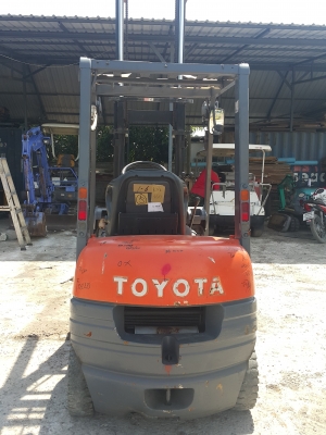 รถฟอร์คลิฟต์ TOYOTA 6FGL 15 ยก 1.5 ตัน ยกสูง 3 เมตร รถเก่านอกพึ่งนำเข้ามา รถพร้อมใช้งาน