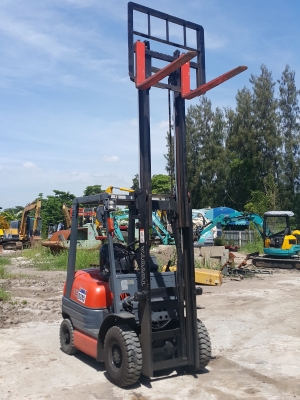 รถฟอร์คลิฟต์ TOYOTA 6FGL 15 ยก 1.5 ตัน ยกสูง 3 เมตร รถเก่านอกพึ่งนำเข้ามา รถพร้อมใช้งาน