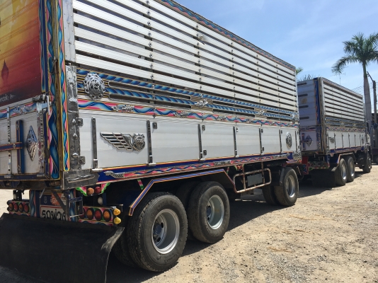 พ่วง 22 ล้อ HINO FM2P 380 แรง ปี 56 กระบะมิเนียมพืชไร่ แม่ลูก ดั้ม อู่อินเตอร์ทรัค ไมล์ 320,000 กม. ราคา 2.75 ล้าน พ่วง 22 ล้อ HINO FM2P 380 แรง ปี 56 กระบะมิเนียมพืชไร่ แม่ลูก ดั้ม อู่อินเตอร์ทรัค ไมล์ 320,000 กม. ราคา 2.75 ล้าน