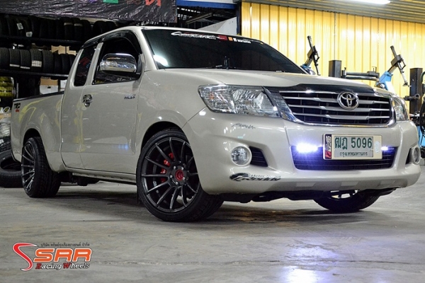 RSZ ขอบ18 5รูยาง DUNLOP DZ101 275/35R18 ชุดละ 25,000 บาท RSZ ขอบ18 5รูยาง DUNLOP DZ101 275/35R18 ชุดละ 25,000 บาท