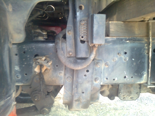 6 ล้อ เทเลอร์บรรทุกคูโบต้า HINO FD 2 H 195 แรงม้า