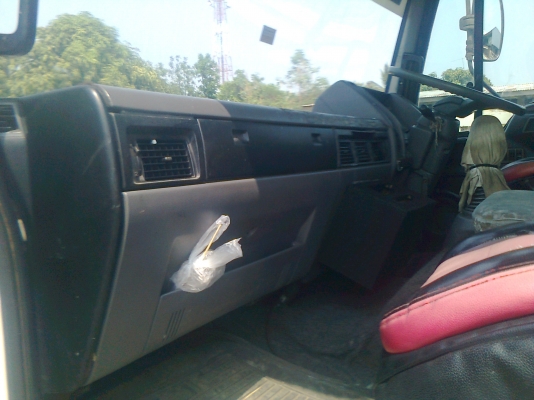 6 ล้อ เทเลอร์บรรทุกคูโบต้า HINO FD 2 H 195 แรงม้า