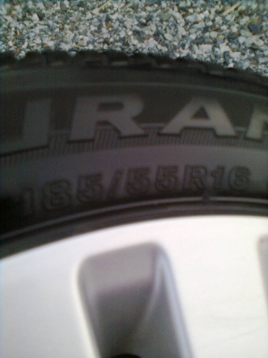 ขายแม๊กพร้อมยาง honda jazz 4 รู ยาง 185/55R ขอบ16 บริสโตร์ ปี10 พร้อมน๊อต 16 ตัว