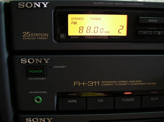 SONY FH-311...รุ่นนี้ตำนานในอดีต ยุค 90.... มือ 1 ค้างสต๊อก ไม่เคยผ่านการใช้งา
