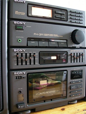 SONY FH-311...รุ่นนี้ตำนานในอดีต ยุค 90.... มือ 1 ค้างสต๊อก ไม่เคยผ่านการใช้งา