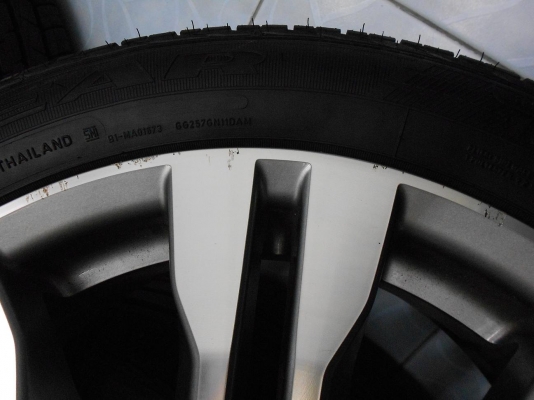 ขายล้อแม็ก Honda City รุ่นท็อปขอบ 16 พร้อมยางปี 12/เทิร์นได้-ใส่ฟรีค่ะ