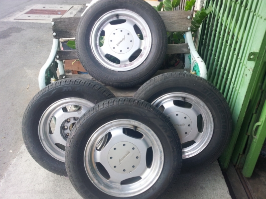 ขายล้อ+ยาง สภาพดี ราคาถูก ขายล้อ+ยาง สภาพดี ราคาถูก