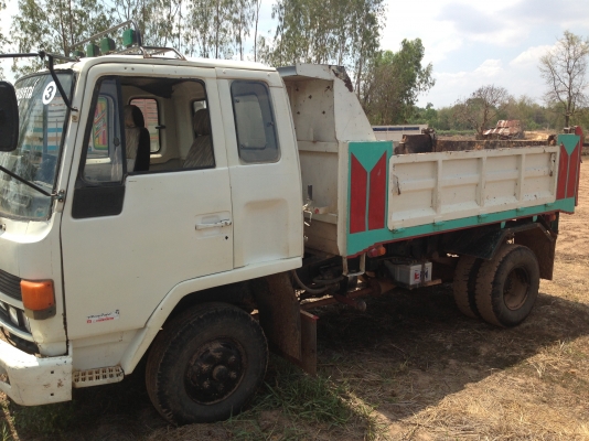 ISUZU ROCKY 180 HP 6BF1 หกล้อดั๊มพ์ กระบะดั๊มพ์เหล็ก 4 ตันความยาว 3.60 เมตร ช่วงล่างใหญ่คัชซีสวยมากใช้คัชซีของ HINO KM310 เฟืองท้ายคานหน้าใหญ่ F แล้ว เครื่องแน่น หัวเก๋งสวยจัดภายในสวยครบ พวงมาลัยเพาเวอร์ เอกสารทะเบียนครบถูกต้องพร้อมโอน ราคาต่อรองได้ครับ ISUZU ROCKY 180 HP 6BF1 หกล้อดั๊มพ์ กระบะดั๊มพ์เหล็ก 4 ตันความยาว 3.60 เมตร ช่วงล่างใหญ่คัชซีสวยมากใช้คัชซีของ HINO KM310 เฟืองท้ายคานหน้าใหญ่ F แล้ว เครื่องแน่น หัวเก๋งสวยจัดภายในสวยครบ พวงมาลัยเพาเวอร์ เอกสารทะเบียนครบถูกต้องพร้อมโอน ราคาต่อรองได้ครับ