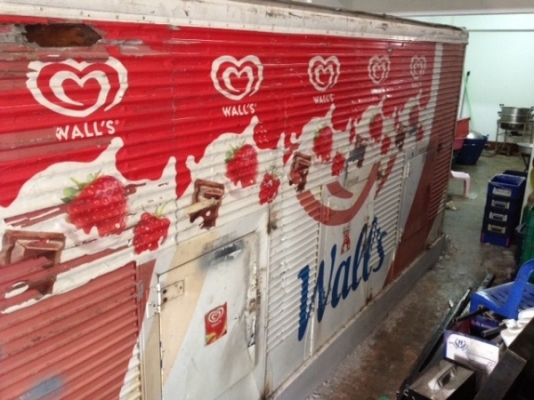 ขายตู้แช่ไอศครีม ใส่รถ6ล้อ NKR