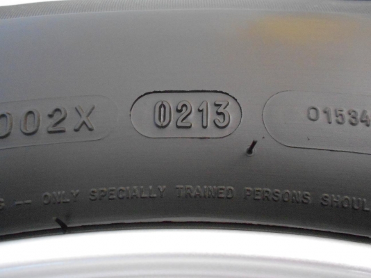 ขายล้อแม็ก Toyota Fortuner ขอบ 17 พร้อมยางป้ายแดงปี 13/เทิร์นได้-ใส่ฟรีค่ะ