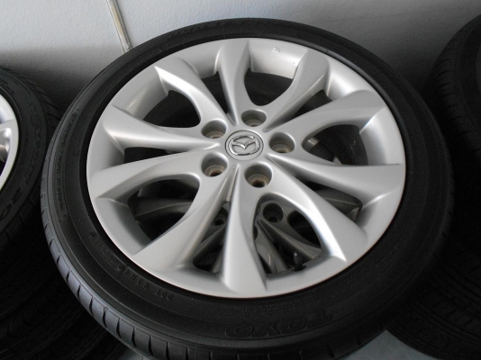 ขายล้อแม็ก mazda 3 ขอบ 17 พร้อมยางปี 11/เทิร์นได้-ใส่ฟรีค่ะ