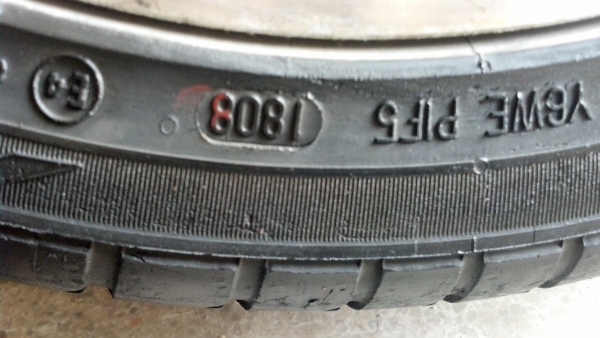 แม็ก BBS เยอรมันขอบ16 4 รู 100 พร้อมยาง 7900 แม็ก BBS เยอรมันขอบ16 4 รู 100 พร้อมยาง 7900