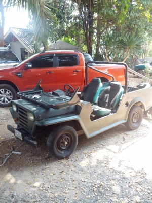 ขาย จิ๊ปสมัยเวียดนามเครืองดีไม่มีผุสีดีพร้อมขับ ขาย จิ๊ปสมัยเวียดนามเครืองดีไม่มีผุสีดีพร้อมขับ