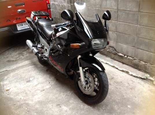 ขาย suzuki gsx 1100f ตัวหายากทัวร์ริงแท้วิ่งน้อยทะเบียนแท้เลขสวย5555โอนขนส่ง
