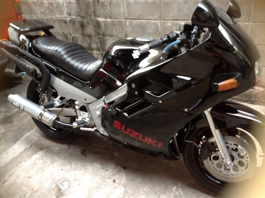 ขาย suzuki gsx 1100f ตัวหายากทัวร์ริงแท้วิ่งน้อยทะเบียนแท้เลขสวย5555โอนขนส่ง