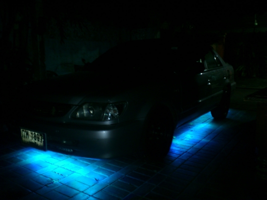 ขายไฟ LED แต่งรถยนต์เปลี่ยนสีได้ 7 สี