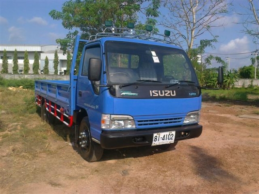 ขายด่วน รถหกล้อ ISUZU NPR 5 เมตร สภาพพร้อมใช้ครับ