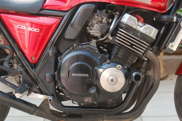 CB400 Y98 Version S สีแดงแก้ว ท่อสูตร สภาพสวยๆ