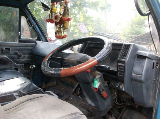 มาอีกแล้วครับ 6ล้อ NPR 115 แรง ห้างแท้ครับ Fหน้า/หลัง มาอีกแล้วครับ 6ล้อ NPR 115 แรง ห้างแท้ครับ Fหน้า/หลัง