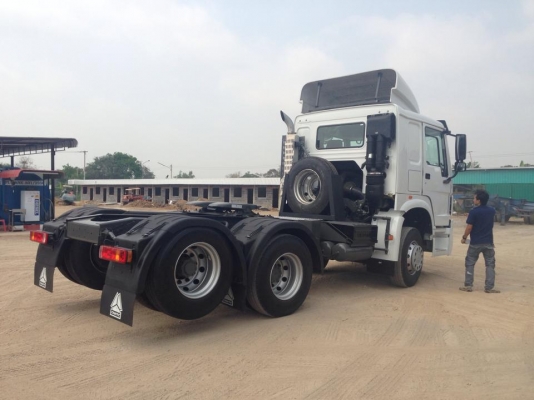 ขายรถหัวลากใหม่ Hino Victor ใหม่ ราคาพิเศษและเงือนไงพิเศษสุดๆๆ สำหรับผู้กอบประการ