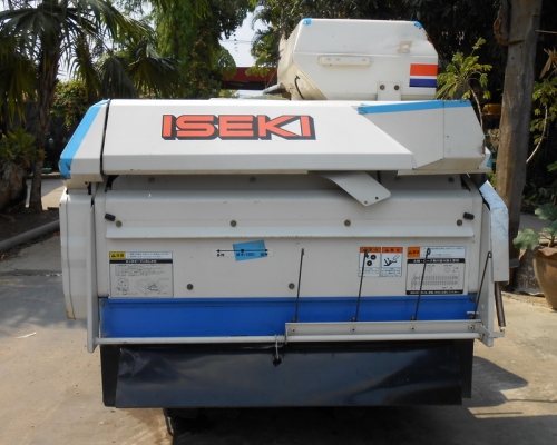 ขายรถเกี่ยวข้าวขนาดเล็กISEKI รุ่น HL 87 ราคาถูกสุดๆ ถูกที่สุดแล้วเช็คราคาที่อื่นดูได้ครับ เก่านอกมี 2 คันให้เลือก