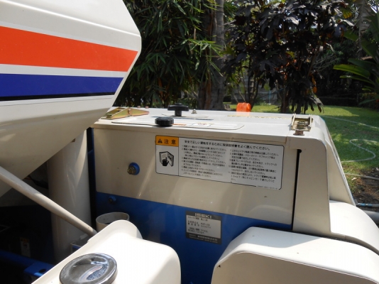 ขายรถเกี่ยวข้าวขนาดเล็กISEKI รุ่น HL 87 ราคาถูกสุดๆ ถูกที่สุดแล้วเช็คราคาที่อื่นดูได้ครับ เก่านอกมี 2 คันให้เลือก