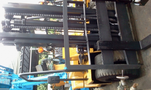 FORKLIFT 6ton DIESEL