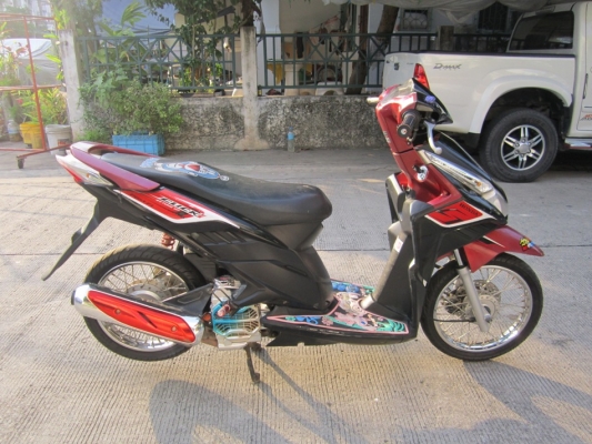 ยังไงก็ขาย click iปี52เครื่องดีเดิม ชุดโอนครบ ยังไงก็ขาย click iปี52เครื่องดีเดิม ชุดโอนครบ