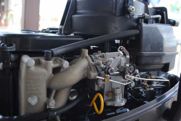 ขายเครื่องเรือTohatsu 8hp 4จังหวะ พร้อมถัง ใช้ไปแค่2ครั้ง.. ขายเครื่องเรือTohatsu 8hp 4จังหวะ พร้อมถัง ใช้ไปแค่2ครั้ง..